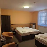 Euro Casa de hóspedes 3*