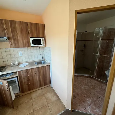 Euro Casa de hóspedes 3*